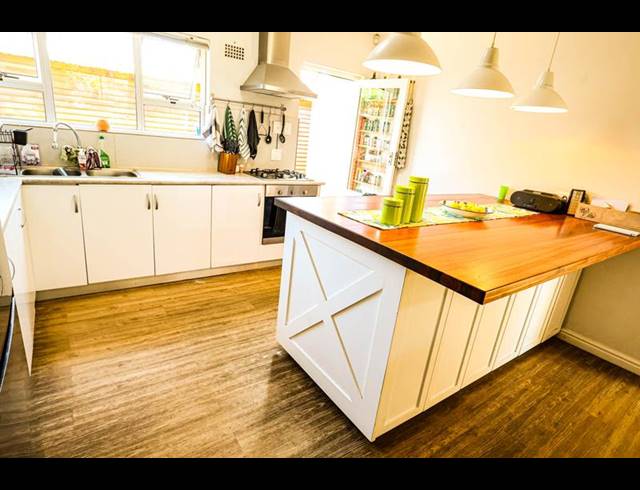 4 BEDROOM HOUSE FOR SALE IN BLANCO